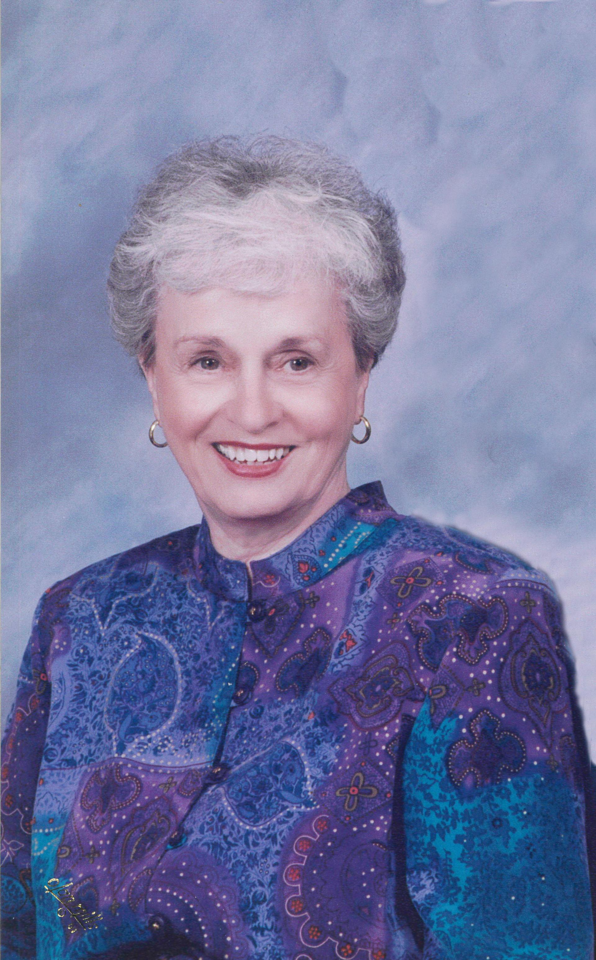 Evelyn  Andrews 